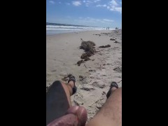 Dickflash Full Erections - Screenshot 11 of 16 - Cfnm