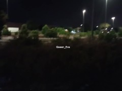 DOGGING AMATORIALE - MARITO CUCKOLD FILMA MOGLIE CHE SUCCHIA CAZZI NEL PARCHEGGIO