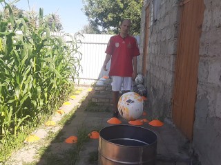 Barrel Ball: сколько из 7 попыток я попаду в бочку?
