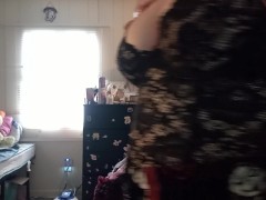 Real camera catches young MILF titties
