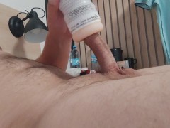 Неспешно дрочу и кончаю 11/16