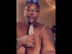 y'all wanna see me gag on real dick????