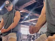 Preview 1 of Muscle guy from gym does big muscle worship to cum