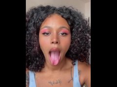 hot slut brunette hommemade video leaked