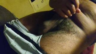 ЧУТЬ НЕ ПОЙМАЛ МЕНЯ НА ТОМ, ЧТО Я СВОЕ МАЛЕНЬКОЕ ВЯЛОЕ МЯСО БИ-БИ-СИ