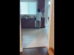 下班后的生活 - Screenshot 9 of 16 - Asian Milf