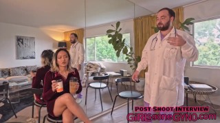 L’actrice asiatique Channy Crossfire se fait physiquement à la maison à Hollywood hills par pervDoctor