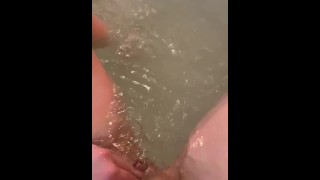 Jacuzzi amusant vidéo complète onlyfans babygirlbrdl