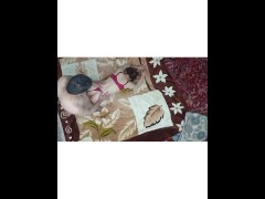 شوهرم دوست صمیمیشو آورد منو بکنه و خودش هم از اون بالا فیلمبرداری میکنه - Screenshot 14 of 16 - Creampie