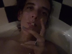 bathtime smoke - Screenshot 11 of 16 - Smoking