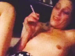 SPoiLED DaDDY GeTS DESerT WHILE MOMMY MILF HAS HER AFTer DINnER SMoKE