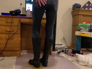 I Desperately Pee in my new Skintight Hollister Jeans and Boots