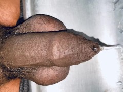 Pissing - Screenshot 13 of 16 - Peeing