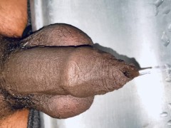 Pissing - Screenshot 15 of 16 - Pee