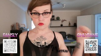 Большой Член Продолжает Сперму В Жопе Иви Одетую В Йогапанты Задницу