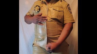 Branlette en uniforme CHP en cuir
