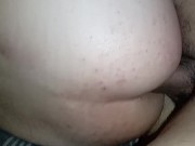 Me bate el semen adentro