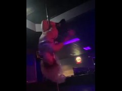 Dancing on the pole 🤪💦