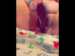 Big titty pawg fucks herself till she squirts with a BIG BLACK Hair Brush