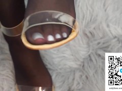 STUDENT BMAILS PROFESSOR! STOCKING + EBONY FEET JOI MINDFUCK