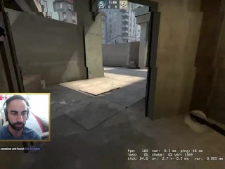 Lightskin жестко трахает геймеров