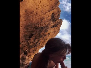 Cought on Cam while I’m Sucking his Dick in a Public Beach