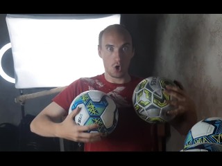 потрогал яйца!