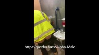 The Best Straight Guy Pissing