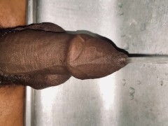 Peeing - Screenshot 9 of 16 - Penispiss