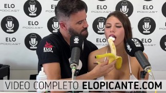 MILI ZANOTTI TESTS ELO PODCAST'S BANANA