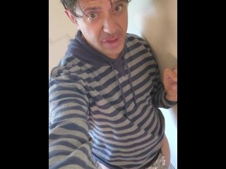 热辣的新鲜家伙赤身裸体，为你准备好了！