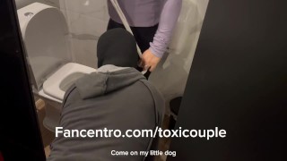 Toxicouple1 Toilet Face Farting