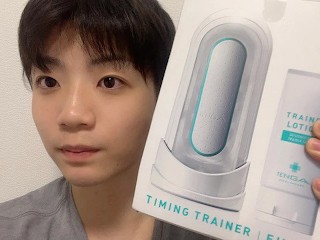 Treinamento De Melhora Da Ejaculação Retardada Usando TIMING TRAINER Masturbador Yu-kun Tenga Health
