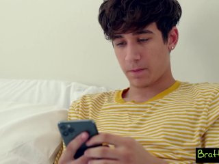 Braylin Bailey tells Stepbro, "Step brothers are supposed to have itty bitty cocks" S19:E6 screenshot number 2