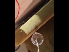 Messy piss - Screenshot 2 of 16 - Public