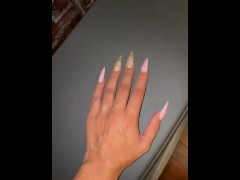 ASMR tapping long nails - Screenshot 13 of 16 - Asmr