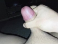Tremendo paja pensando en tus nalgotas bebe