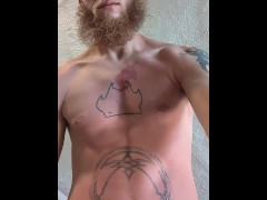 Sunburn abs 🥵 - Screenshot 15 of 16 - Athletic