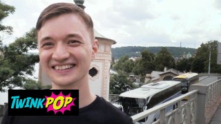 TWINKPOP - Twink Hitchhiker Agrees For A Quick Fuck In Petrin Hill In Exchange For Some Cash