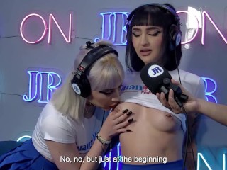 Pretty Babes get so Horny Kissing and having Orgasms together Complete Chapter | Juan Bustos Podcast