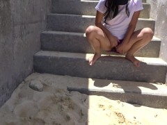 ビーチバレー🏐中、海辺でこっそりおしっこ⛱ 7/16