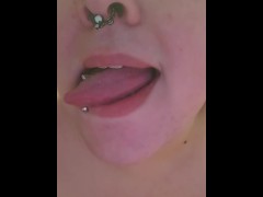 👅 👅👅👅👅 - Screenshot 5 of 16 - Pierced
