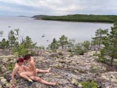 Секс секс на камнях, красивая девушка на природе - Screenshot 13 of 16 - Pov Blowjob