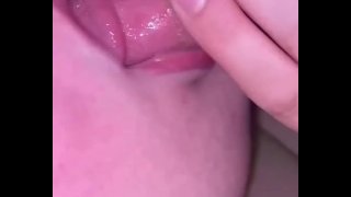 Sucking the tip tryna taste daddy’s cum