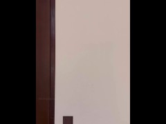 【縦動画】激かわ浴衣彼女のおまんこに騎乗位で大量中出し/日本人カップル/素人 - Screenshot 1 of 16 - Japanese