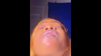 Mit meiner Muschi spielen, warum die Arbeit machen?