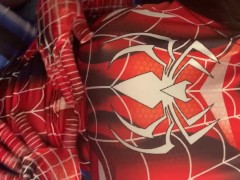 SPIDERGIRL ME MASTURBA EN MI CAMA LARGO Y RICO 💘💘💘💘