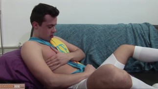 BullDogXXX - Italian Gay Twink Solo