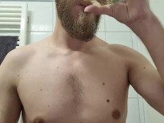 Amateur Piss Drinking 🤤💦💋 DirtyPublicBoy