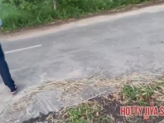 Desi outdoor village sex with boyfriend while pissing